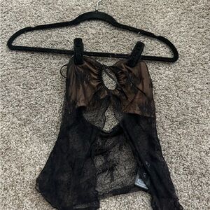 Tiger Mist Black Lace Top